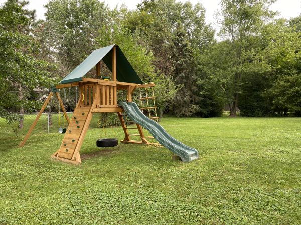 Play Set Assembly Service in Sioux Falls