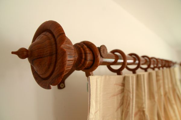 Curtain Rod Mounting in Sioux Falls