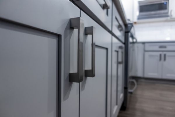 Hardware Mounting in Sioux Falls