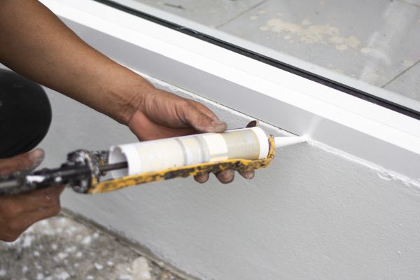 Caulk Replacement in Sioux Falls