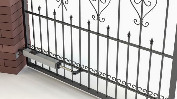 Gate Hinge Installation in Sioux Falls