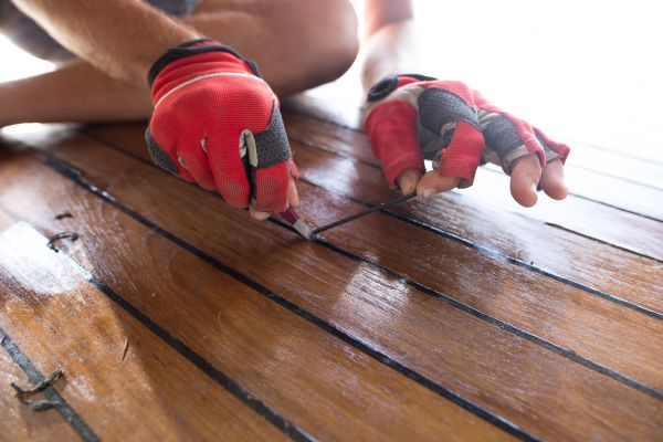 Deck Caulking in Sioux Falls